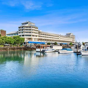 Shangri-la The Marina, Кэрнс