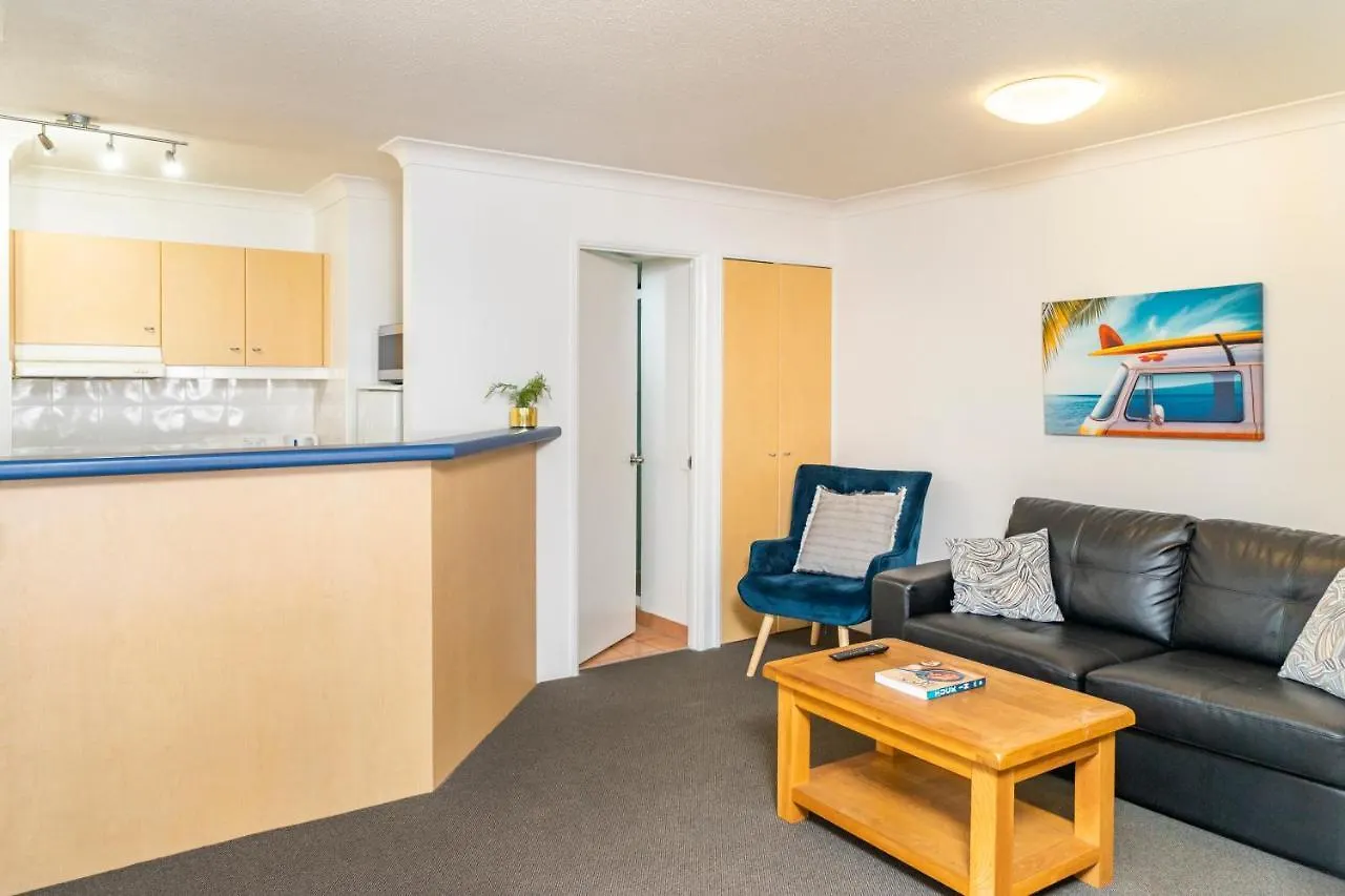 Aruba Sands Resort Broadbeach 4*,  Australia