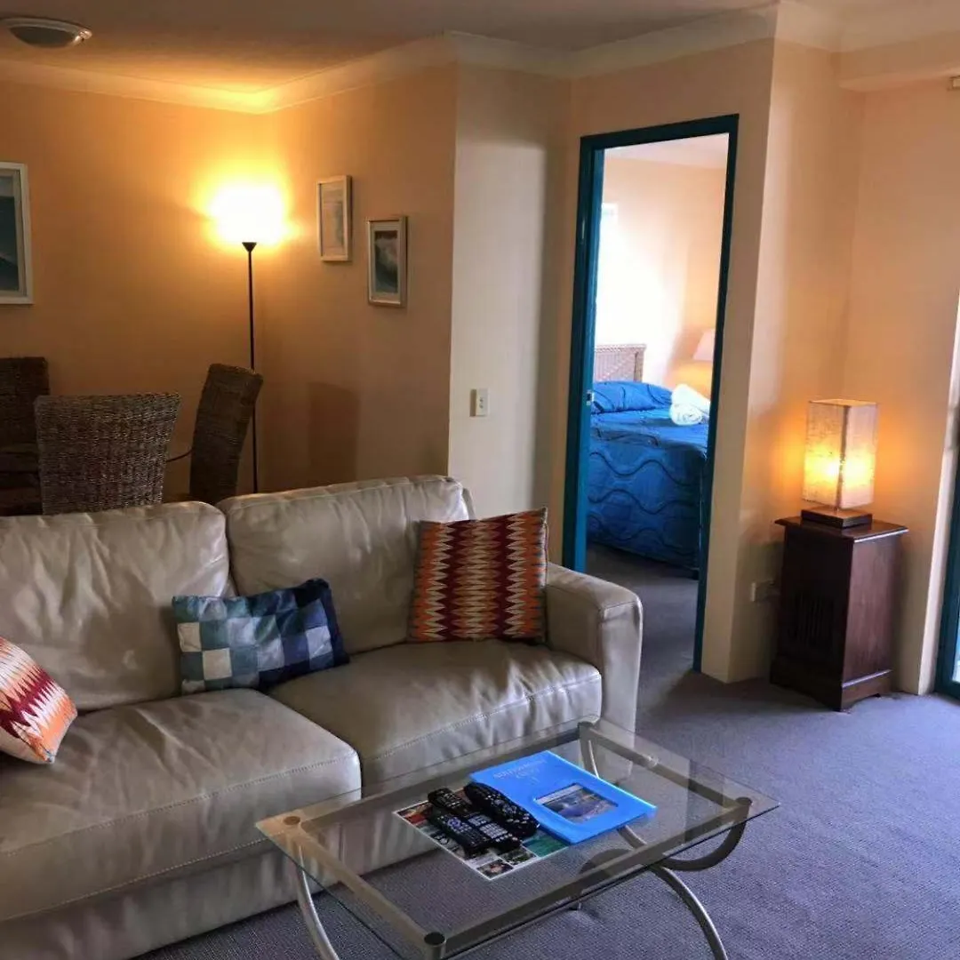 Aruba Sands Resort Broadbeach 4*,  Australia